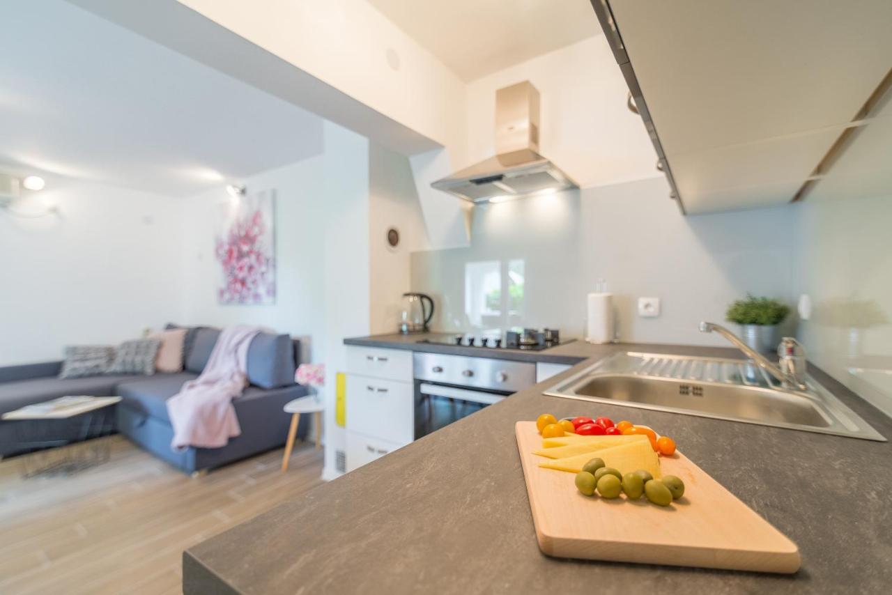 Apartments Punta Kruševo Eksteriør bilde